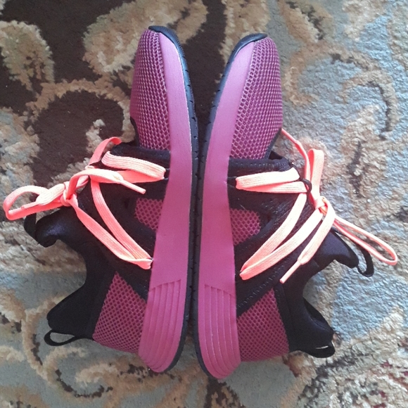 7x*Host Pick*Under Armour Breathe Sola shoes - Picture 8 of 8